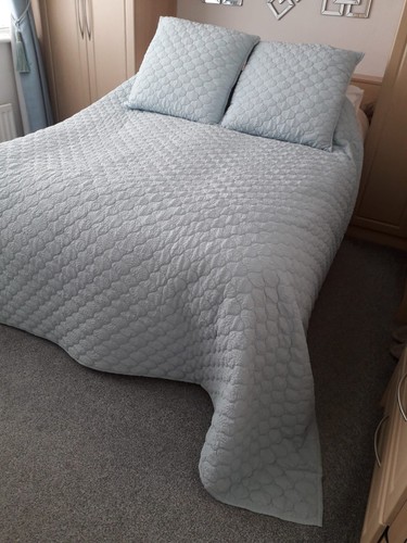 Dkny king size duck - dkny, egg