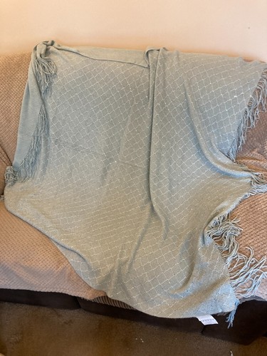 Duck egg blue tasselled - duck, throw